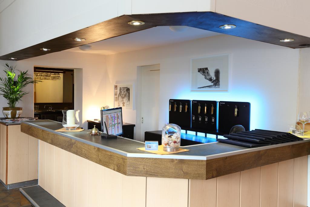Hotel Zur Linde Hechthausen ภายนอก รูปภาพ
