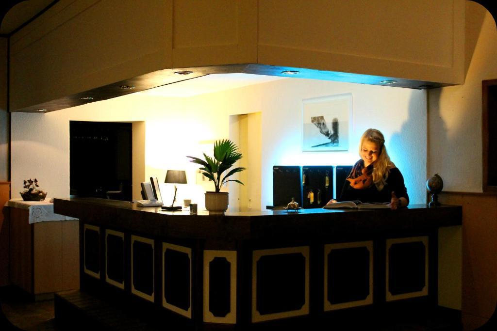 Hotel Zur Linde Hechthausen ภายนอก รูปภาพ
